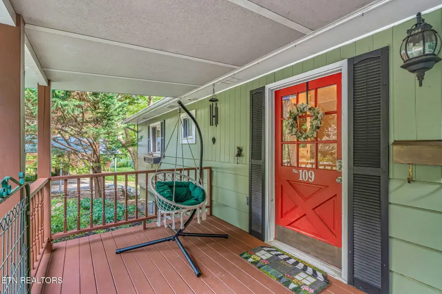109 N Tampa Lane, Oak Ridge, TN 37830 - #3
