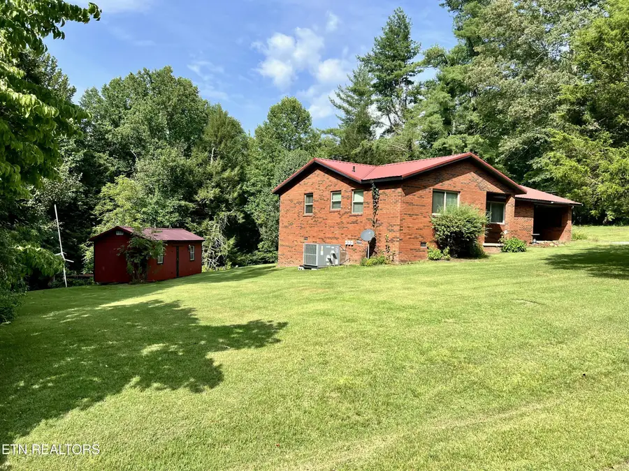 160 Duncan Rd, Helenwood, TN 37755 - #3
