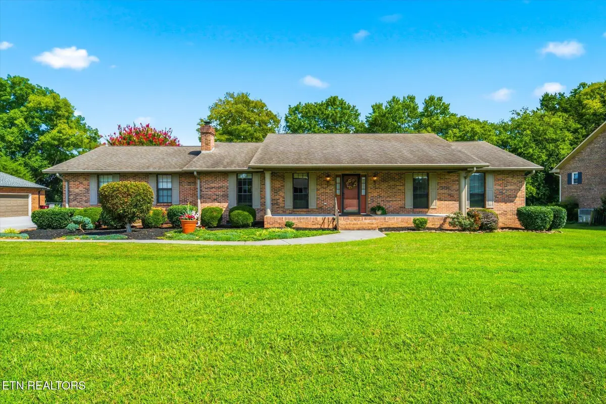 855 Westgate Drive, Alcoa, TN 37701 - #1