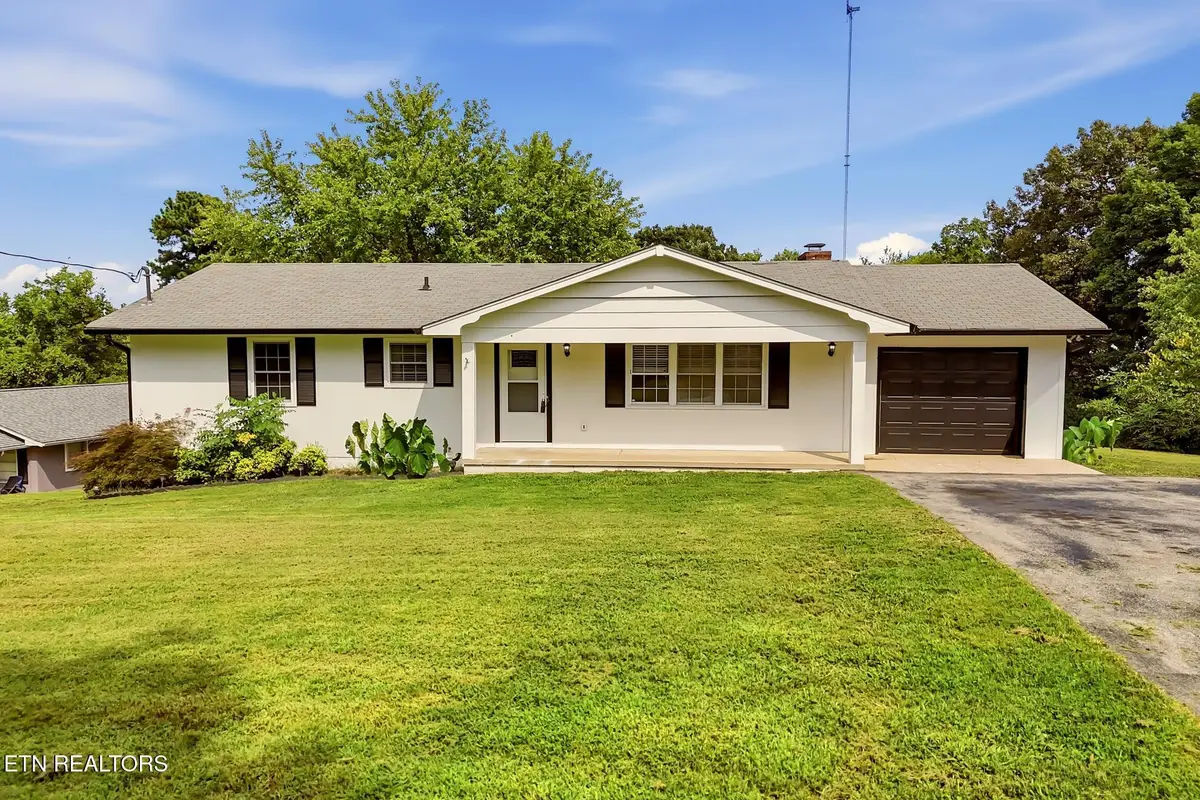 1214 Michaels Lane, Knoxville, TN 37912 - #1