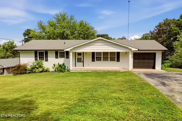 1214 Michaels Lane, Knoxville, TN 37912