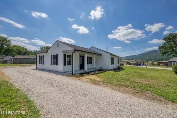 102 Love Drive, Harriman, TN 37748
