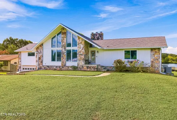 382 Edgelake Drive, Kingston, TN 37763