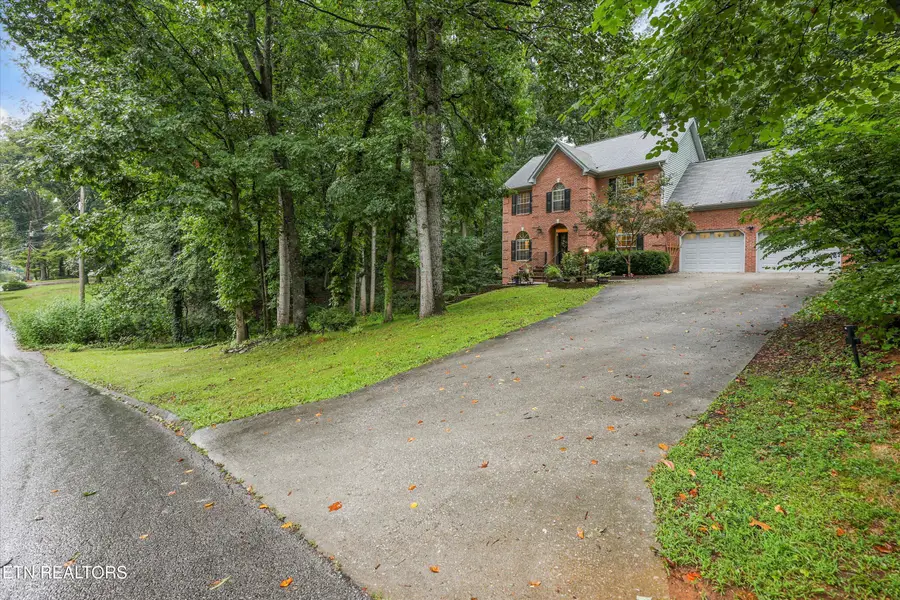 10904 Sallings Rd, Knoxville, TN 37922 - #2