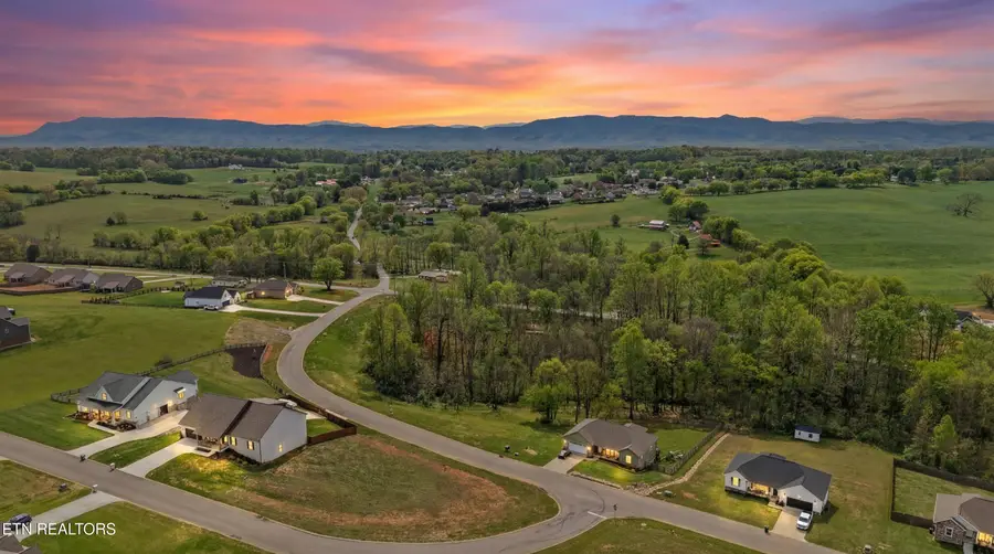 623 Farm Of The Smokies Way, Maryville, TN 37804 - #2