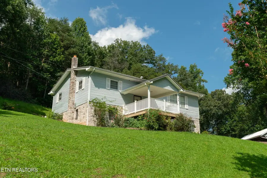 8724 Spangler Rd, Knoxville, TN 37920 - #2