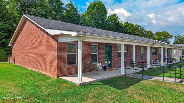 134 Hackberry Way, Dandridge, TN 37725