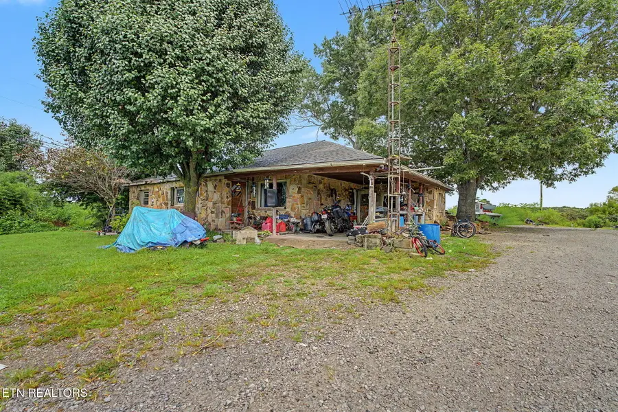 1368 Taylors Chapel Rd, Crossville, TN 38572 - #2