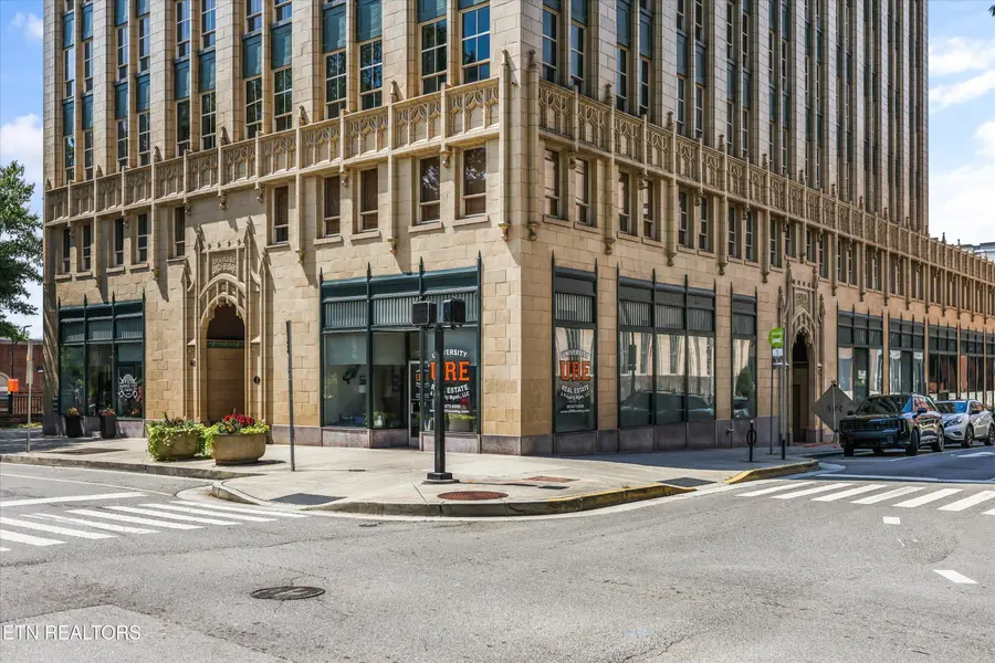 603 W Main St #1002, Knoxville, TN 37902 - #2