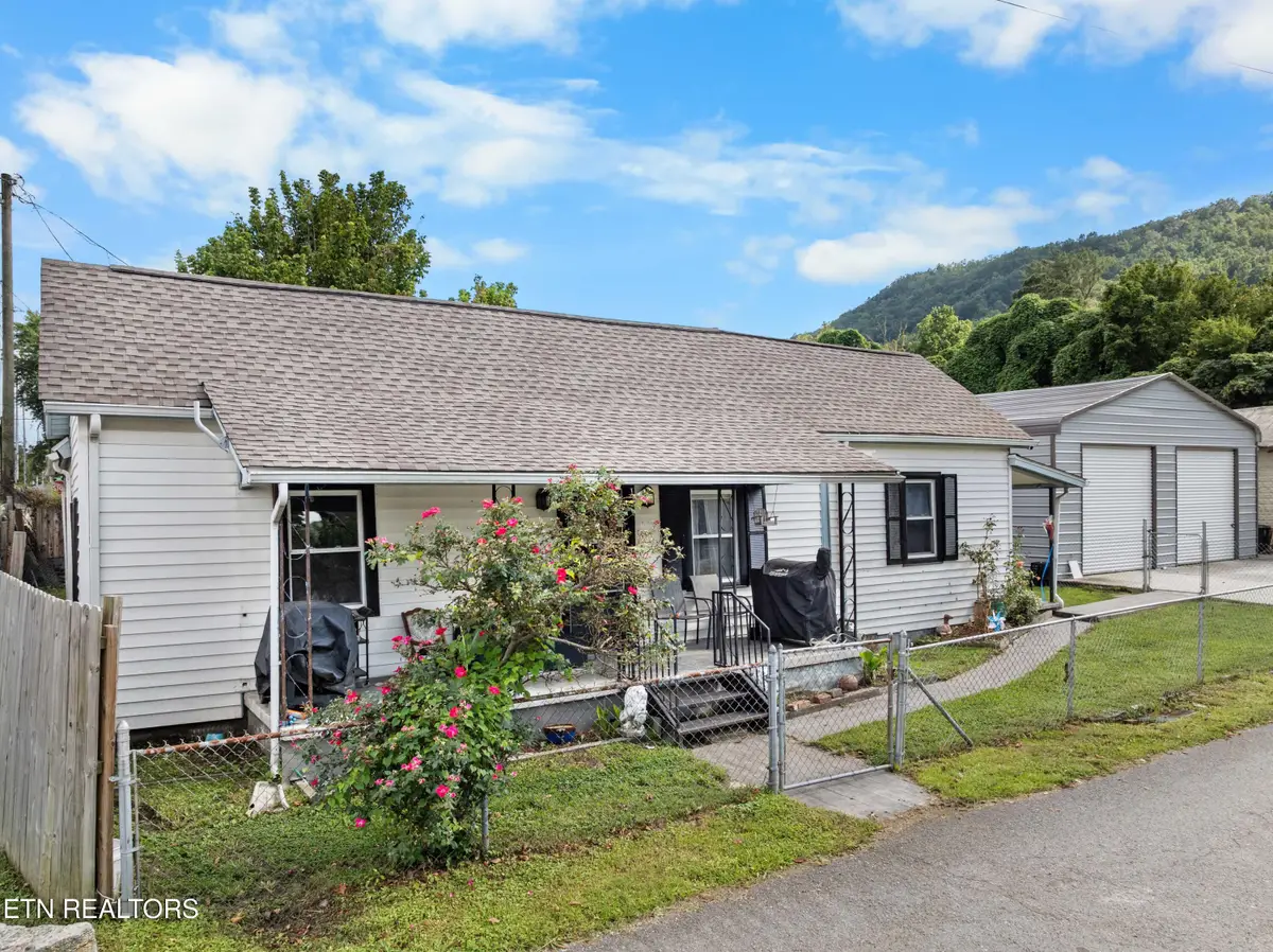 417 E 3rd St, Rocky Top, TN 37769 - #1