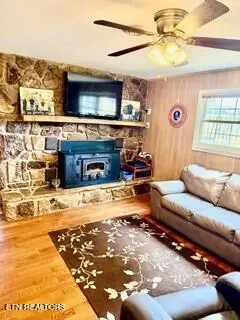 809 Montvue Ave, Kingston, TN 37763 - #3