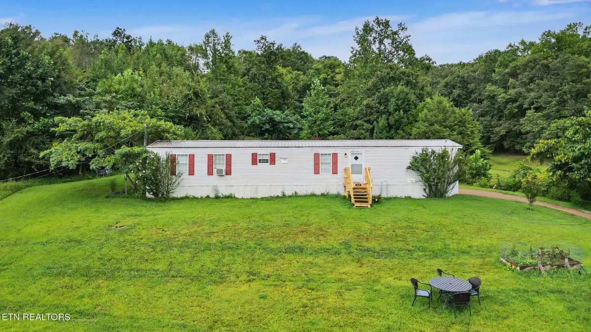 1040 Old Solomon Ferry Rd, Newport, TN 37821 - #1