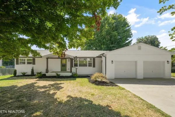 2314 Martel Rd, Lenoir City, TN 37772