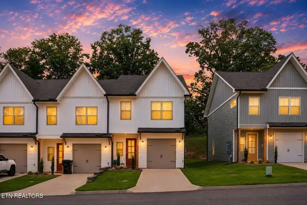 8415 Whisper Lane, Powell, TN 37849