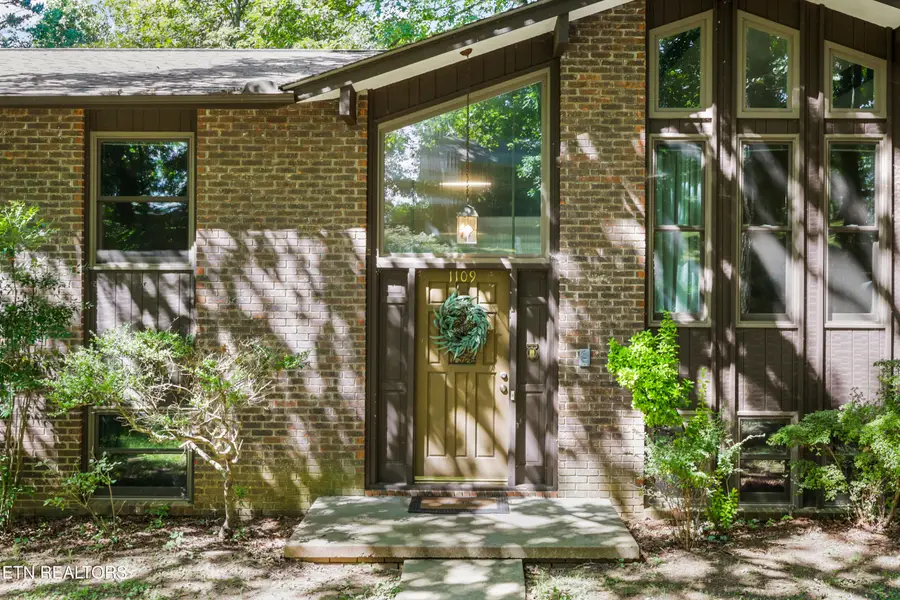 1109 Venice Rd, Knoxville, TN 37923 - #2