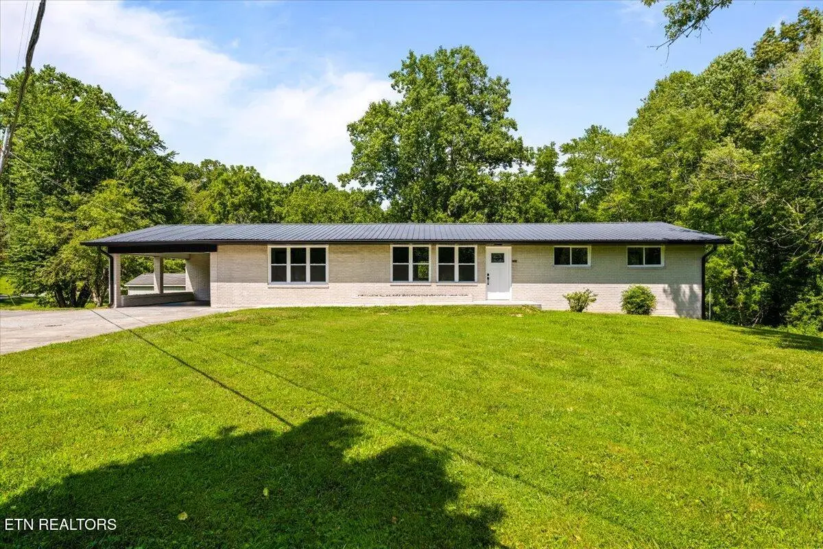 110 Skyline Drive, Oneida, TN 37841 - #1