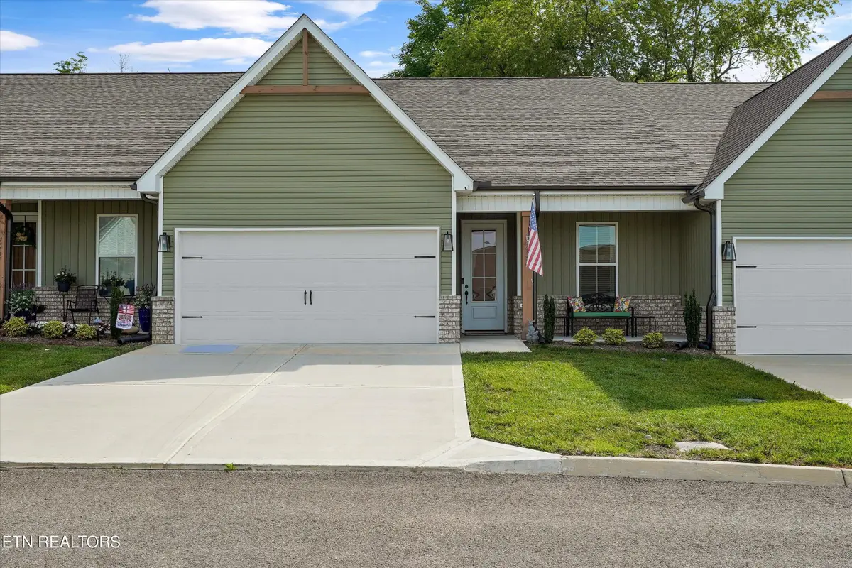233 Elise Way, Lenoir City, TN 37771 - #1