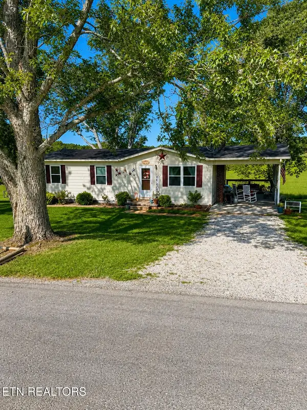 504 Burger Branch Rd, Englewood, TN 37329