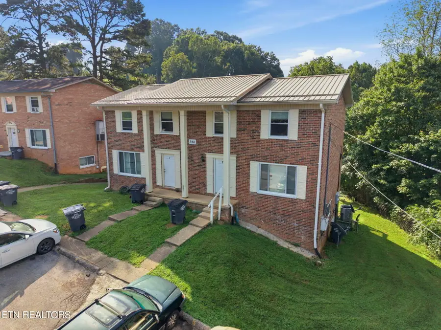 920 Chadwick Drive, Kingsport, TN 37660 - #2