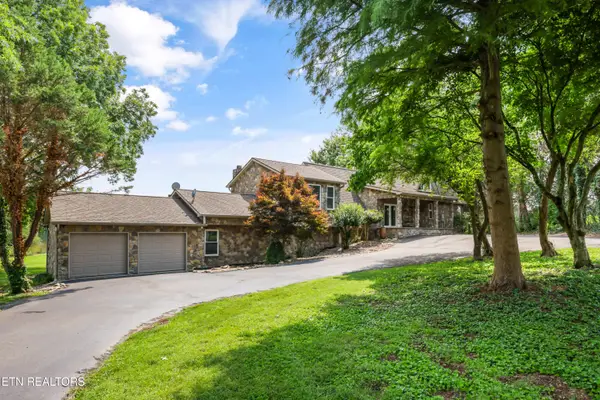 2949 Louisville Rd, Louisville, TN 37777