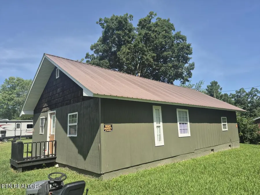 428 Patton Heights Circle, Jamestown, TN 38556 - #2