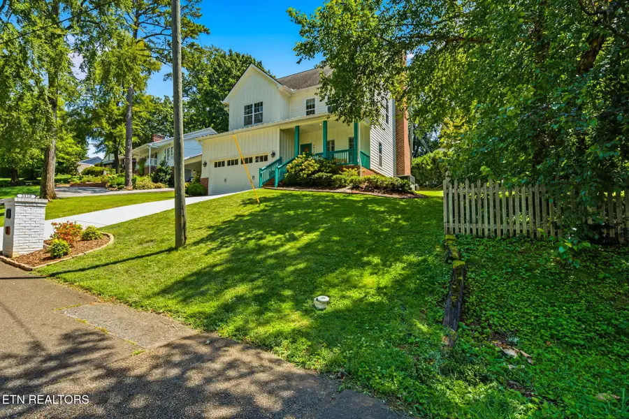 5810 Westover Drive, Knoxville, TN 37919 - #2