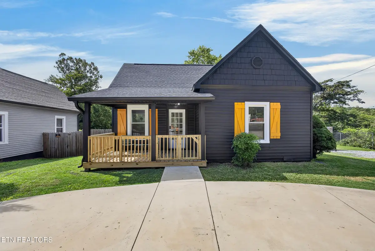 925 Maryville Pike, Knoxville, TN 37920 - #1