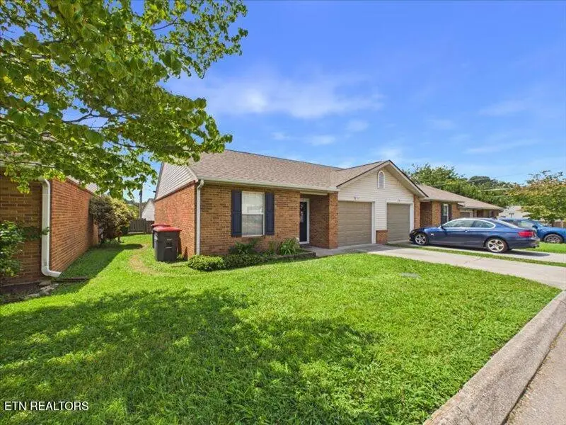 7929 Dighton Way, Powell, TN 37849 - #3