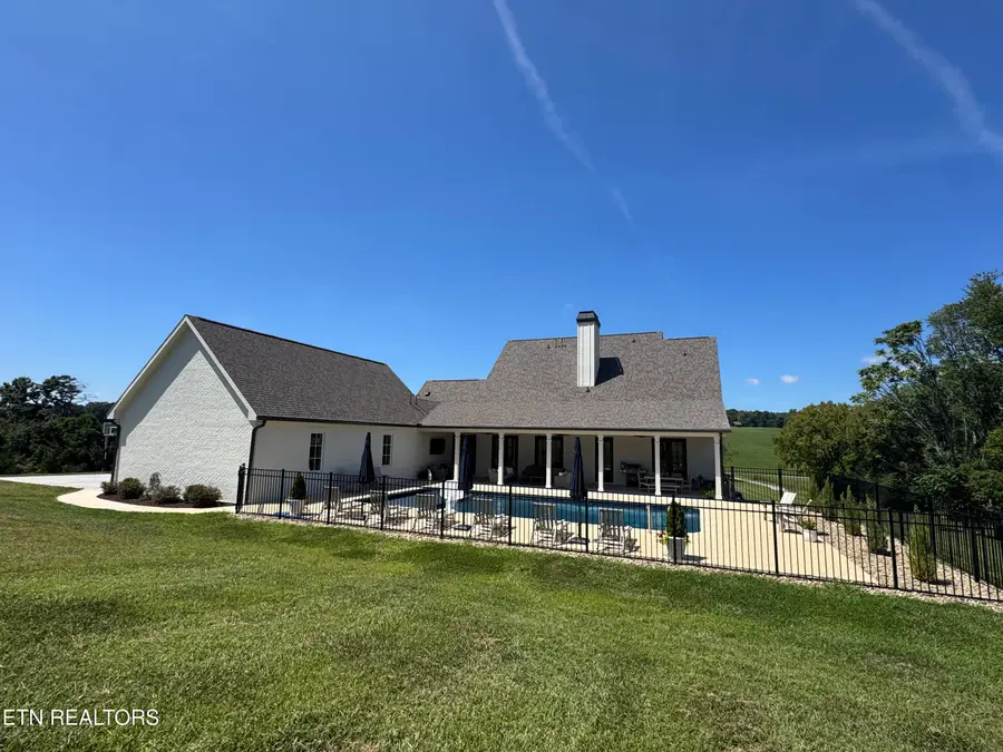 4936 Fort Sumter Rd, Knoxville, TN 37938 - #3