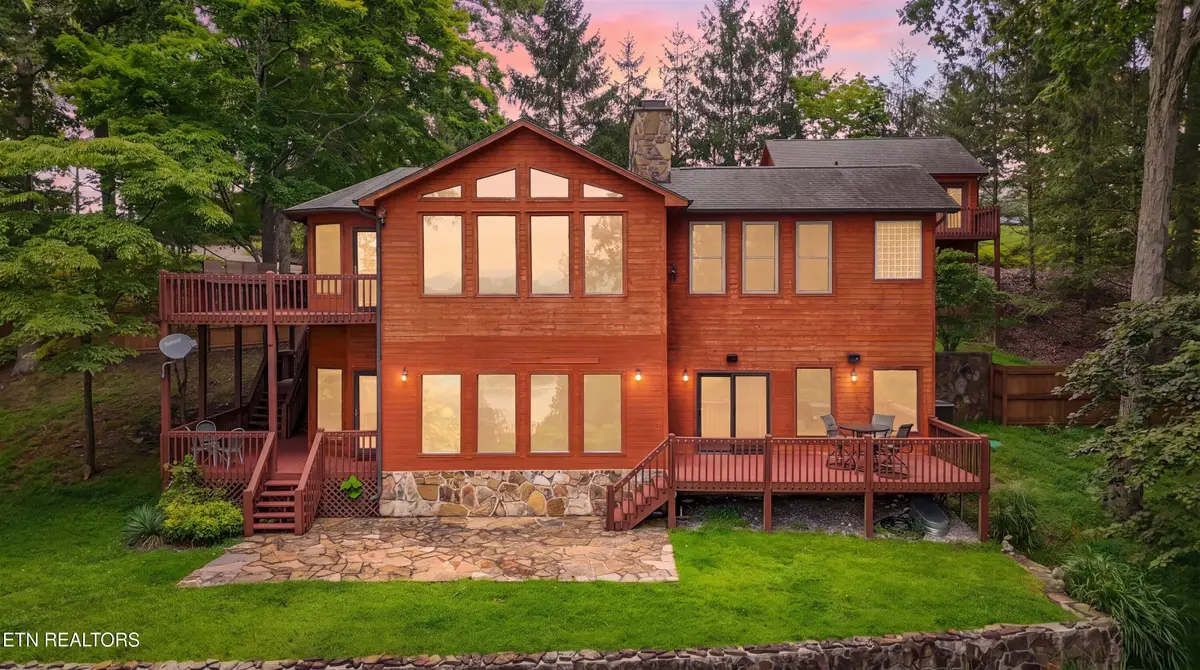1186 Deerfield Way, Lafollette, TN 37766 - #1