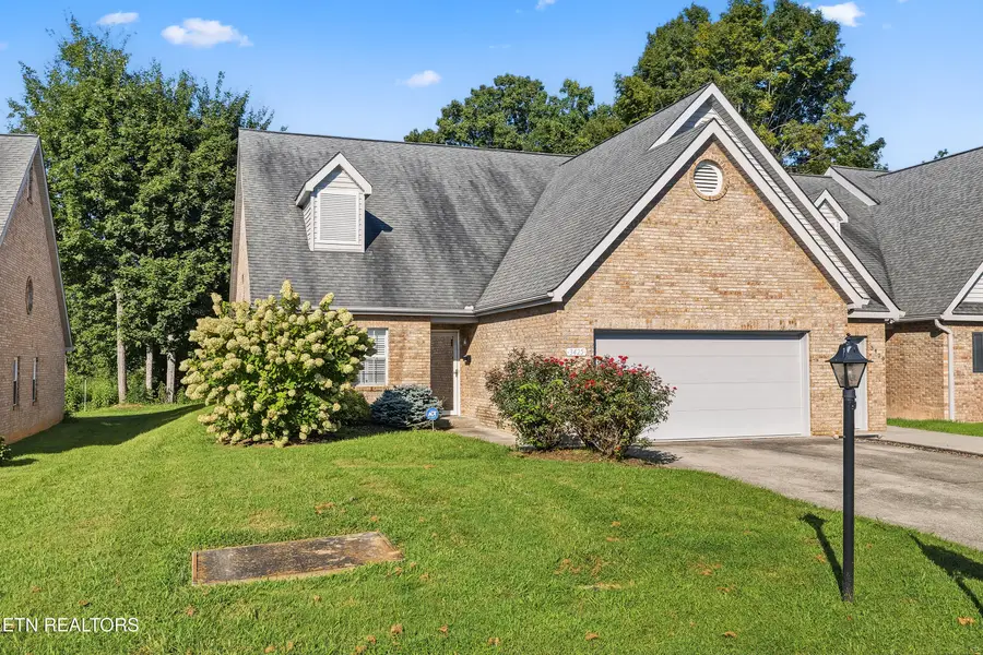 3425 Laurel View Rd, Knoxville, TN 37917 - #2
