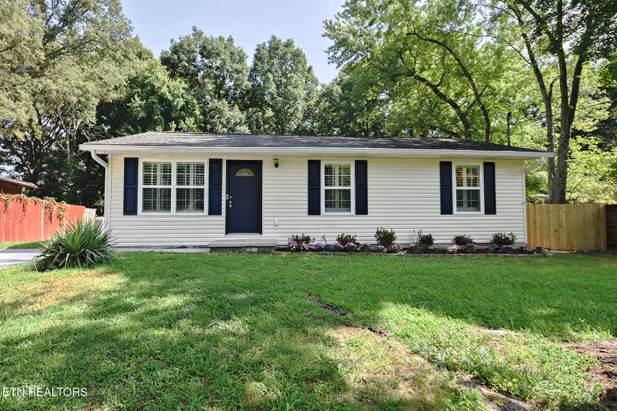 5924 W Pine Lane, Knoxville, TN 37909 - #2