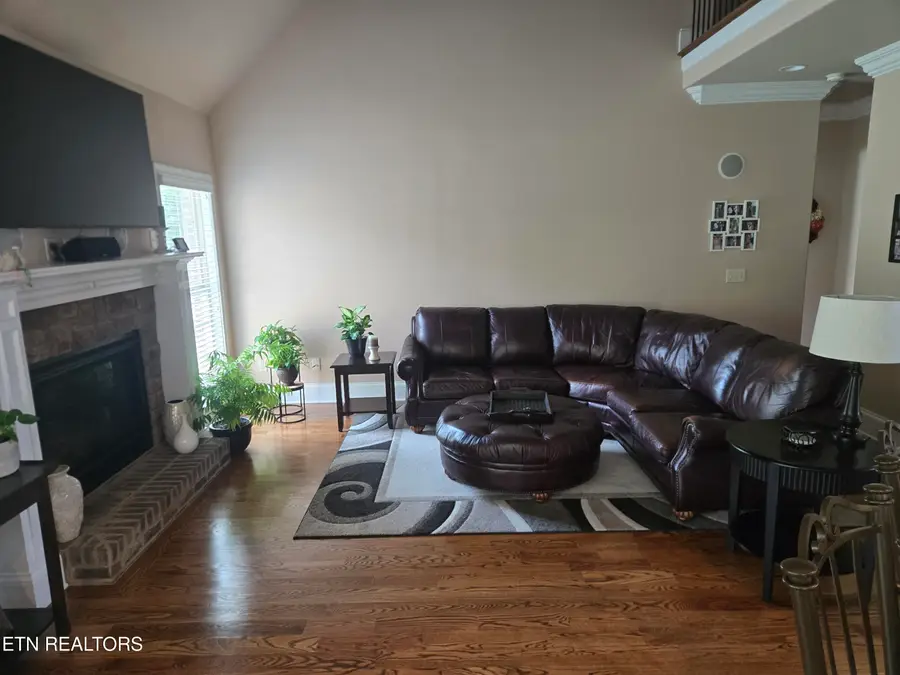 2120 Britts Drive, Lenoir City, TN 37772 - #2