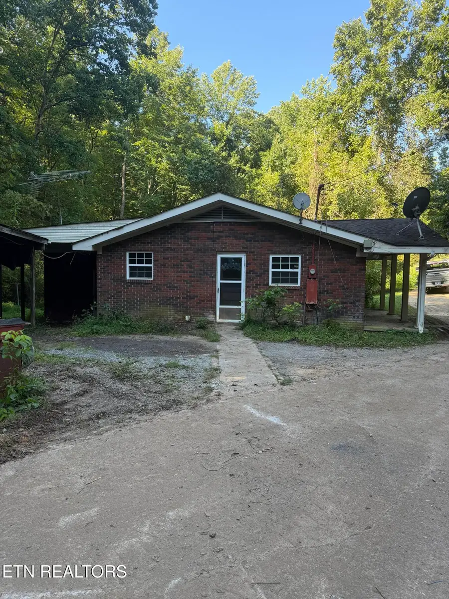 260 Dark Hollow Rd, Andersonville, TN 37705 - #2
