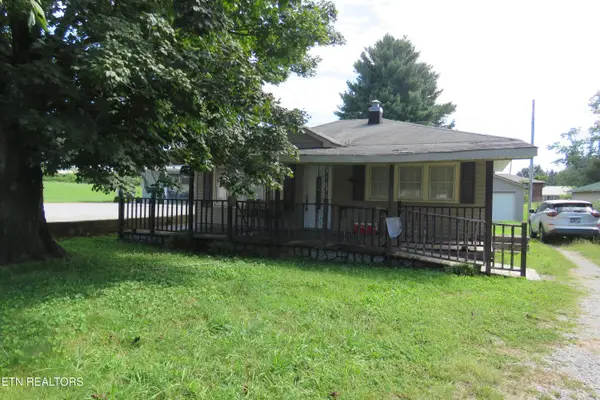 352 N Spring St, Sparta, TN 38583