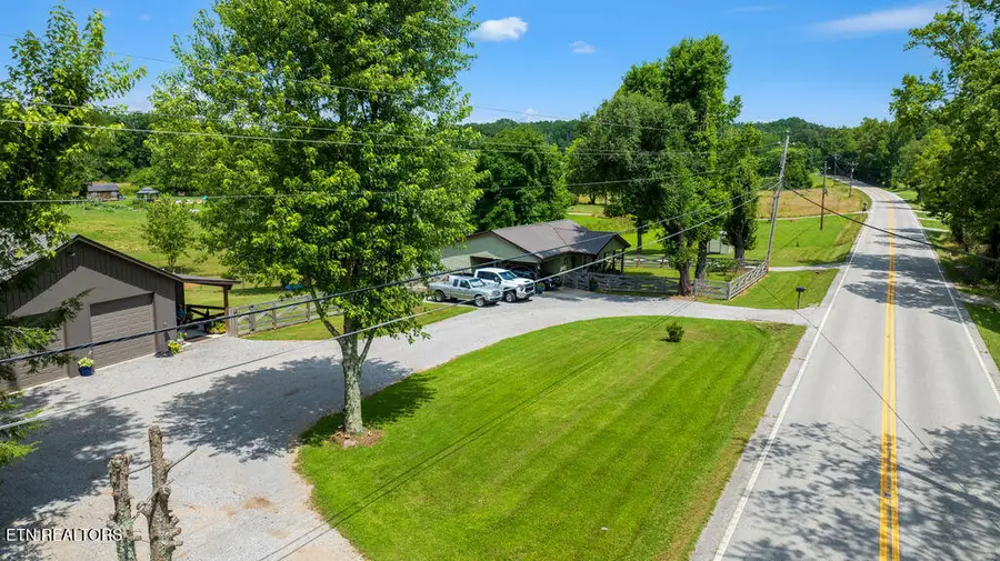 289 Westel Rd, Rockwood, TN 37854 - #2