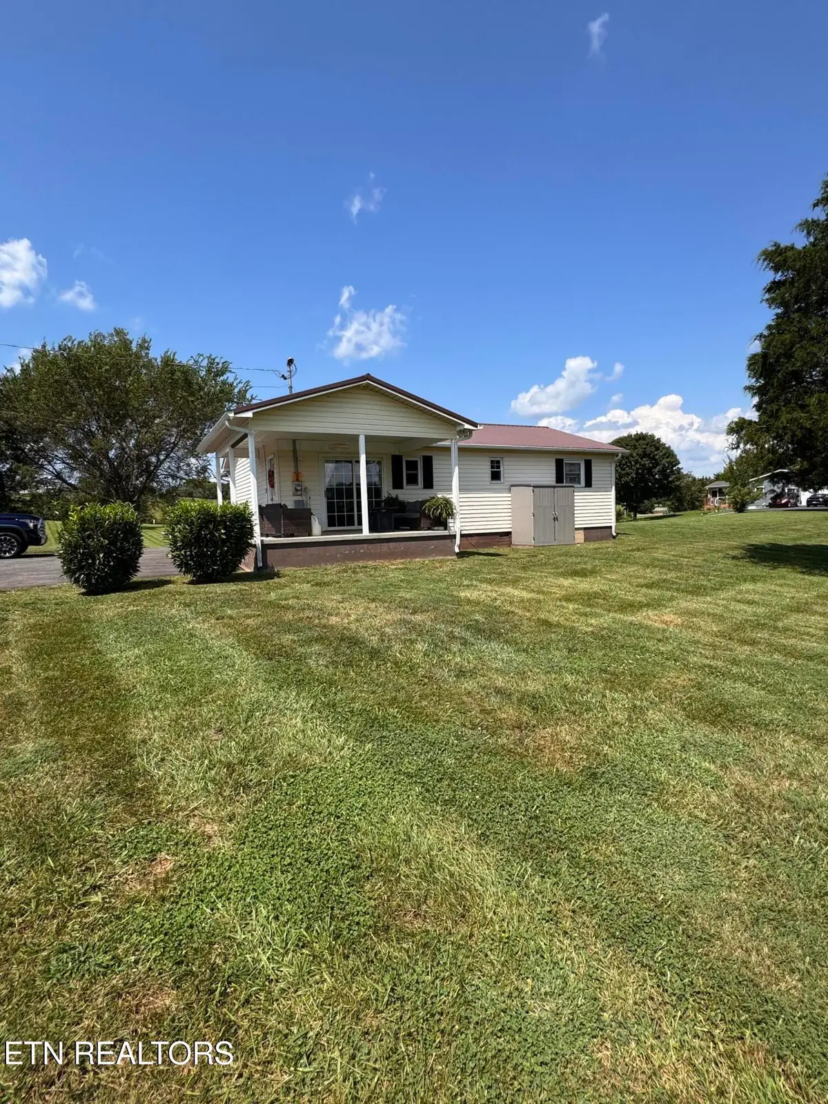 2055 Boyds Creek Hwy, Sevierville, TN 37876 - #1