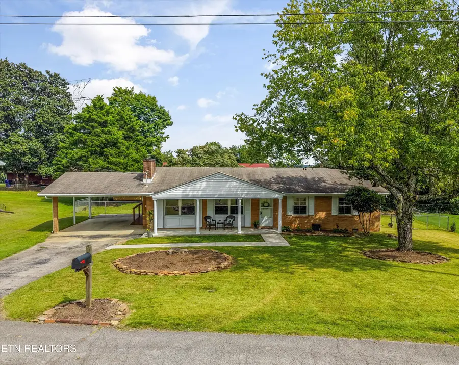 103 Iona Circle, Oak Ridge, TN 37830 - #2