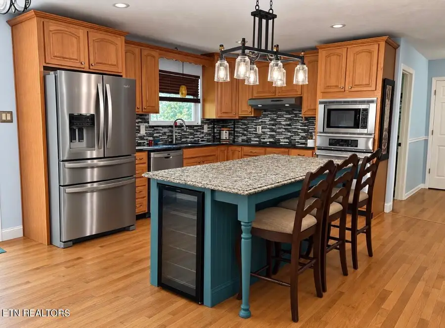 102 E Morningside Drive, Oak Ridge, TN 37830 - #2