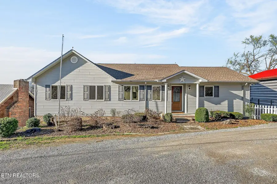 1634 Falling Water Rd, Sparta, TN 38583 - #2