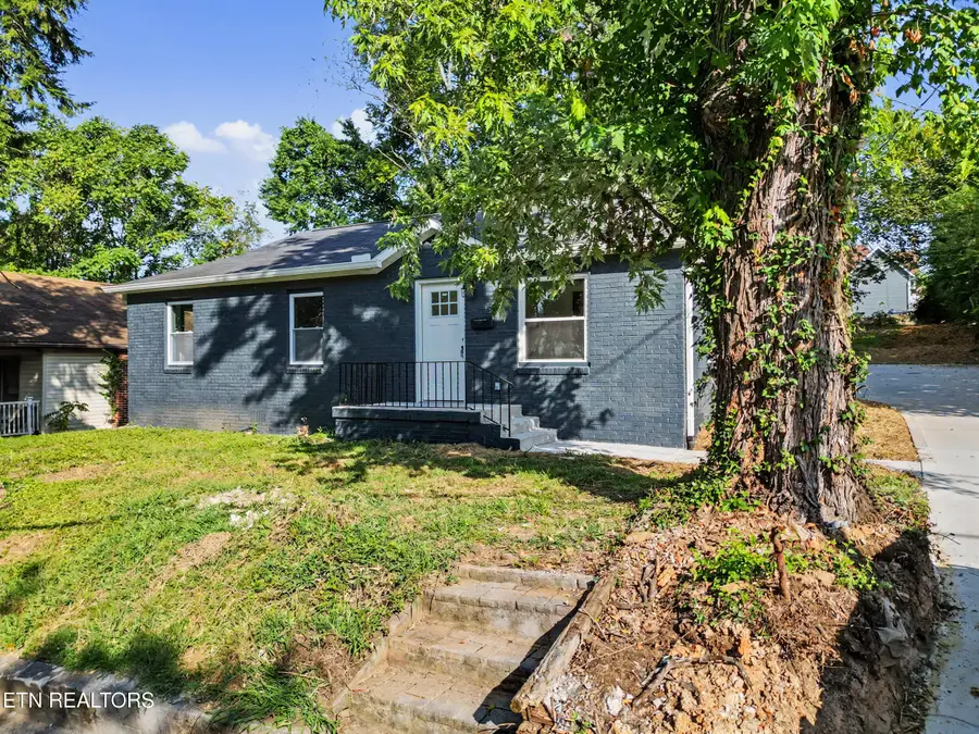 1419 Lawson Ave, Knoxville, TN 37917 - #2