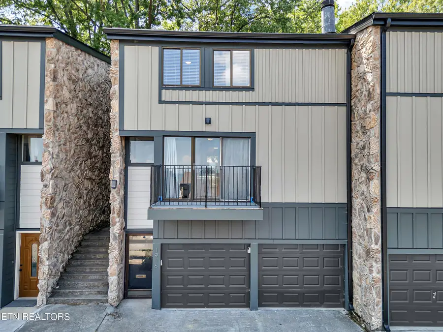 1916 Cherokee Bluff Drive, Knoxville, TN 37920 - #2