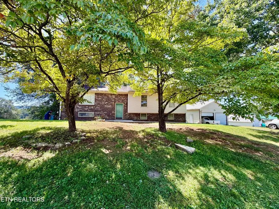 306 Boone Drive, Harrogate, TN 37752 - #2