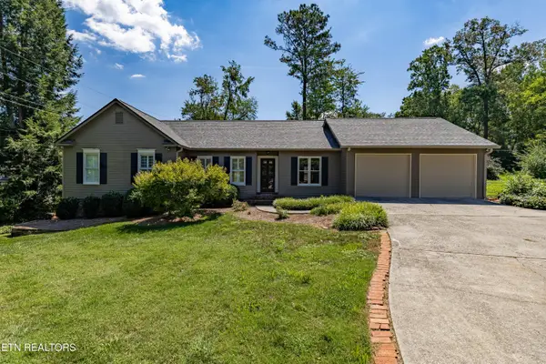 6812 Glen Brook Drive, Knoxville, TN 37919