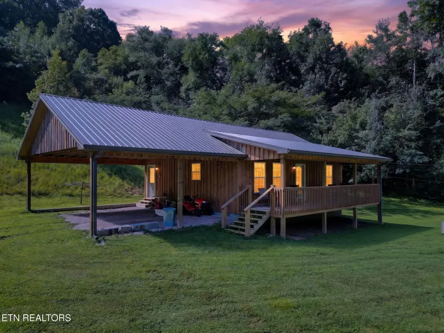 136 Little Ridge Way, Washburn, TN 37888 - #2