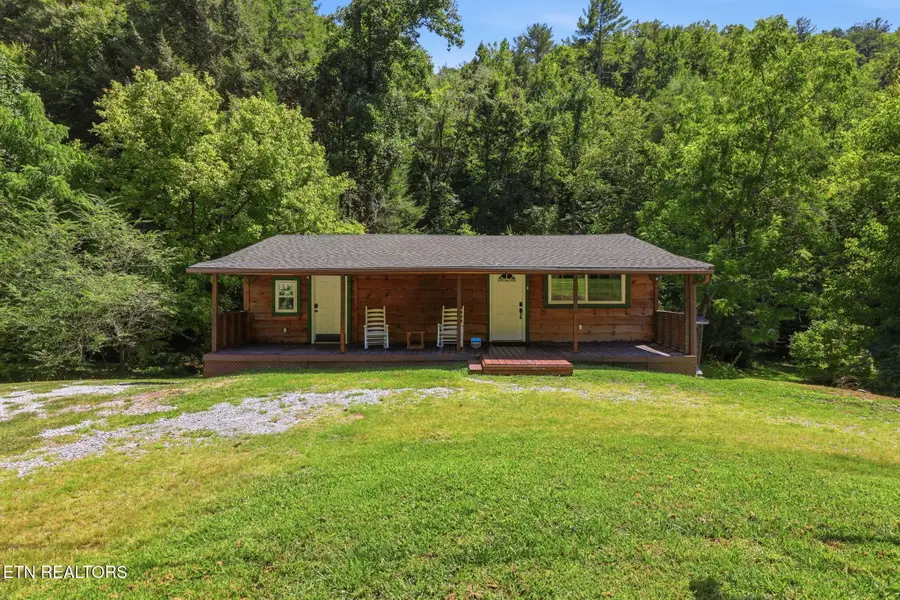446 Lovers Lane, Townsend, TN 37882 - #3