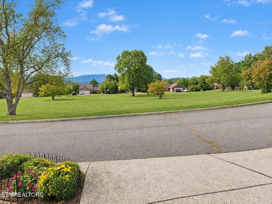 102 Newell Village Drive, Seymour, TN 37865 - #2