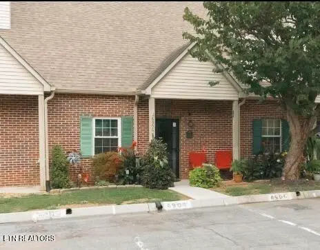 6906 Kings Crossing Way Way, Knoxville, TN 37918