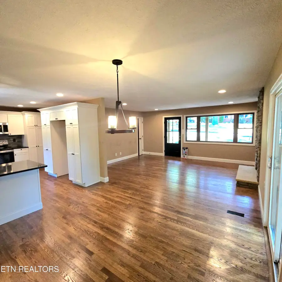 108 Hickory Drive, Maryville, TN 37804 - #2