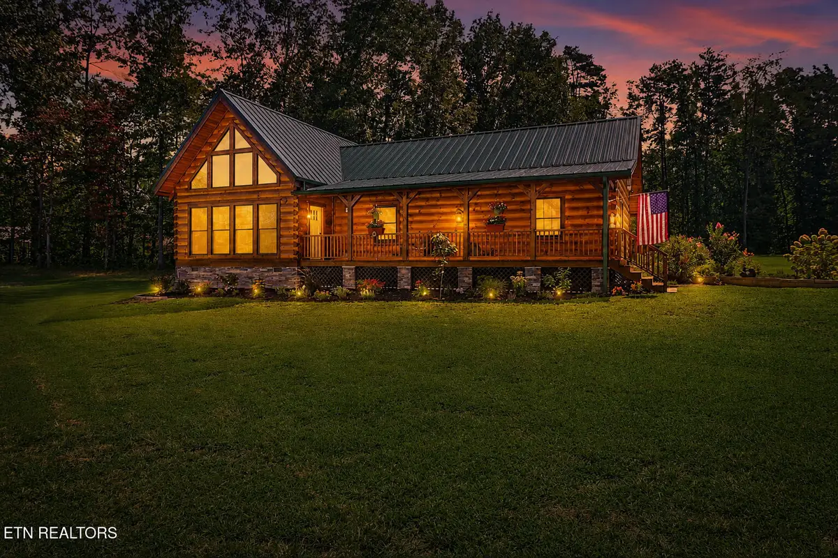 299 Anderson Tinch Ave, Jamestown, TN 38556 - #1